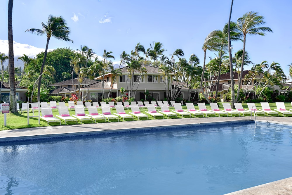 royal lahaina resort and bungalows