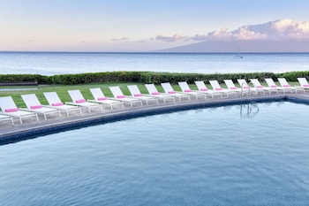 royal lahaina resort and bungalows