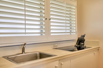 royal lahaina resort and bungalows