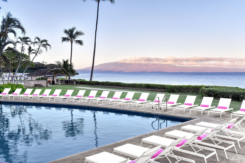 royal lahaina resort and bungalows
