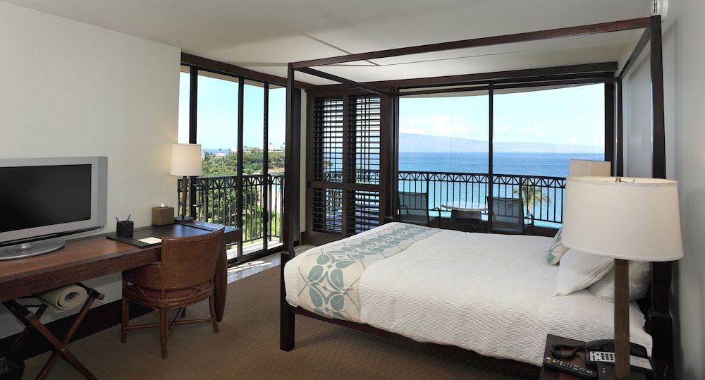 royal lahaina resort and bungalows