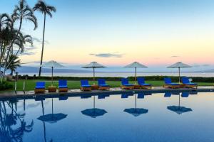 royal lahaina resort and bungalows