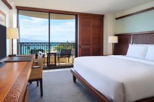royal lahaina resort and bungalows