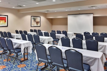 holiday inn express hotel and suites detroit novi by ihg