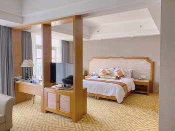 waika hotel