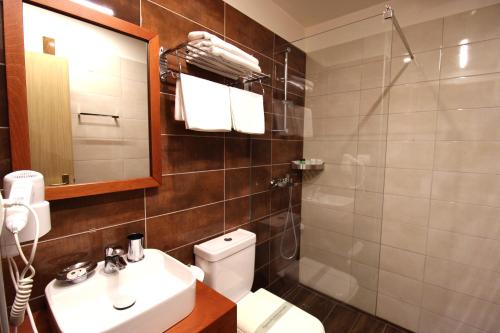 6 milje hotel
