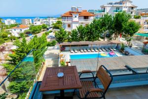 6 milje hotel