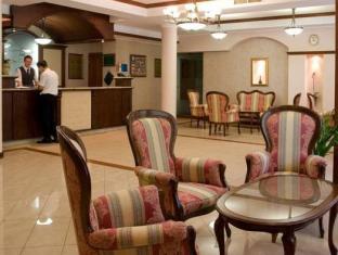 Gereby Kuria Hotel Es Lovasudvar,Lajosmizse>>Ladanybene,4 star