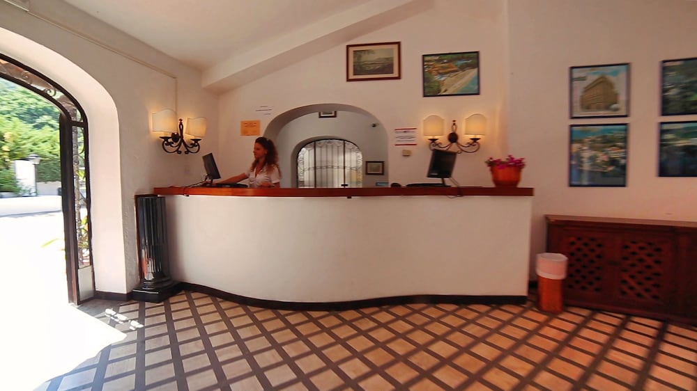 baia paraelios resort