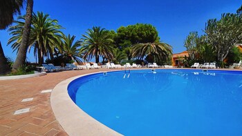 baia paraelios resort