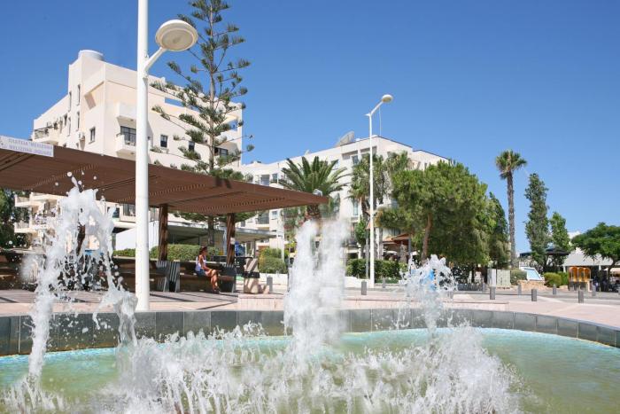 paralimni