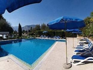 hotel val di sogno adults only