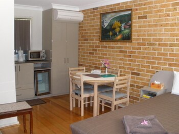 Palms Oasis Motel,Coopernook>>Byron Bay,3 star