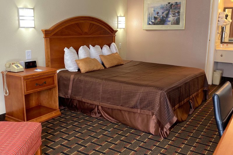 knights inn punta gorda