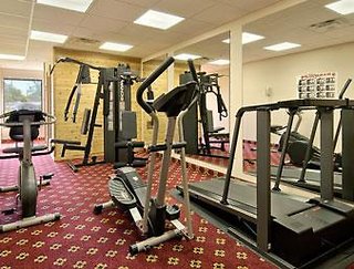 days inn and suites by wyndham louisville sw