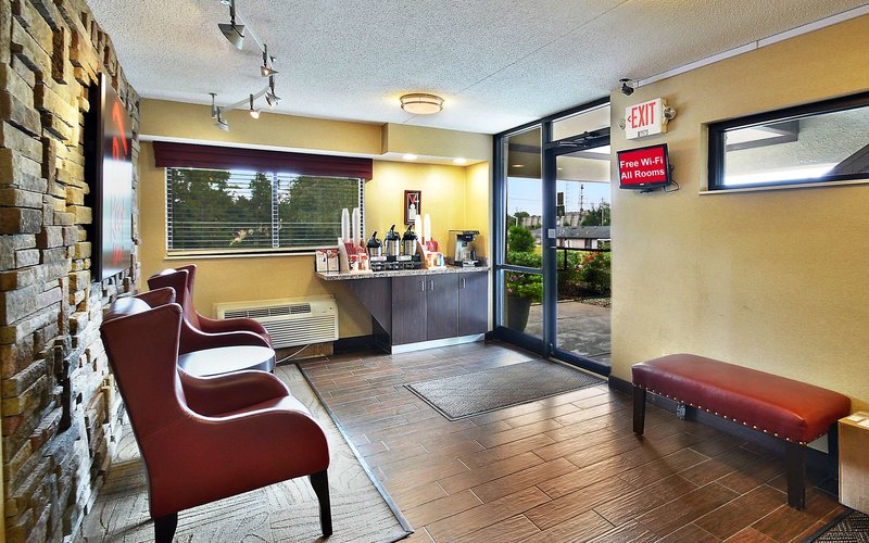 red roof inn louisville fair and expo