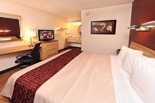 Red Roof Inn Louisville Fair And Expo,Watterson Park>>Louisville,2 star