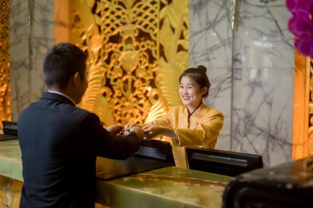 sunshine hotel zhangjiajie