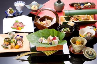 Ryokan Beniayu,Lake Biwa>>Hikone,4 star