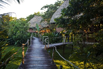 cotton tree lodge