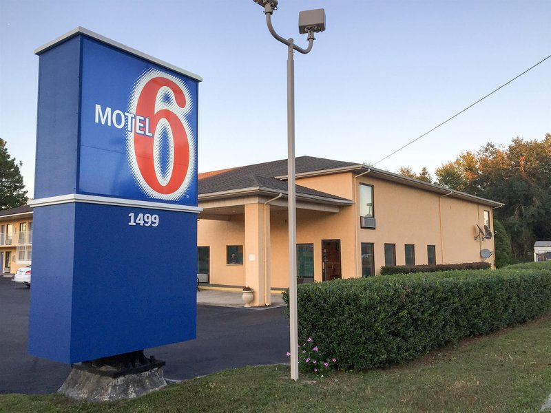 motel 6 macclenny fl
