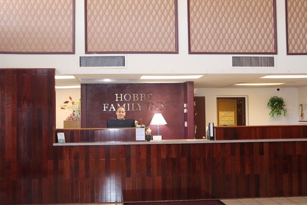 hobbs family inn