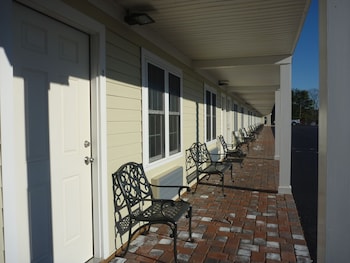 yankee clipper motel