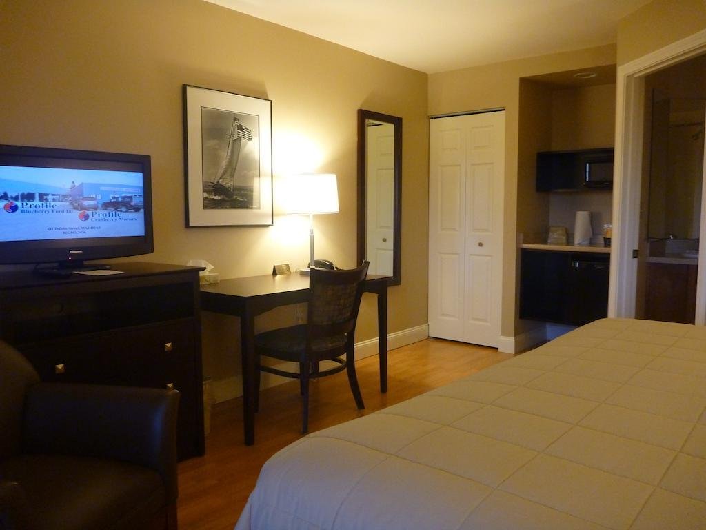 yankee clipper motel