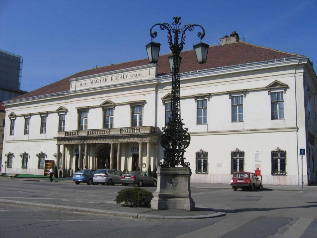 mercure szekesfehervar magyar kiraly