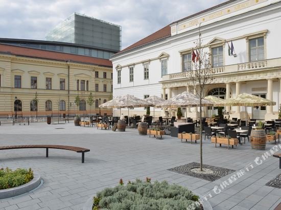 mercure szekesfehervar magyar kiraly