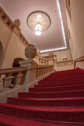 Hotel-Img