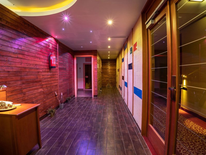 mercure szekesfehervar magyar kiraly