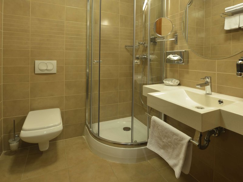 mercure szekesfehervar magyar kiraly