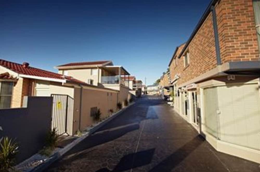 jesmond executive villas