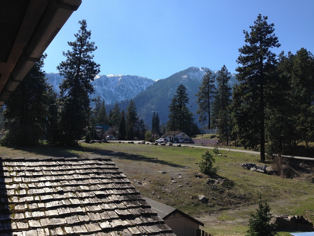 alpine rivers inn