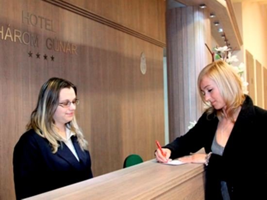 hotel harom gunar