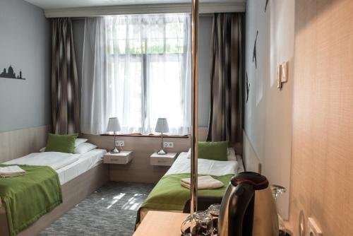 Hotel Három Gúnár,Kiskunfelegyhaza>>Kecskemet,4 star