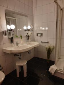 avalon hotelpark konigshof