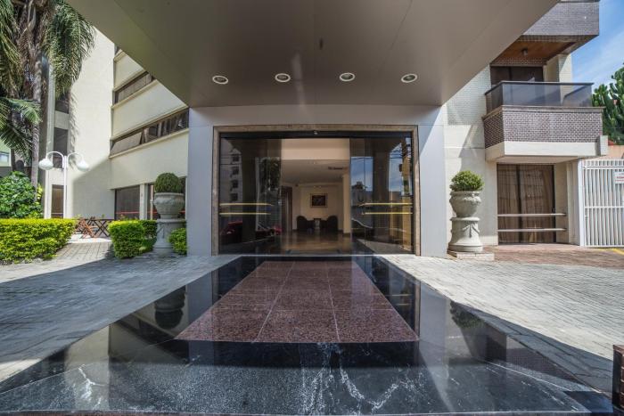 hotel ema palace