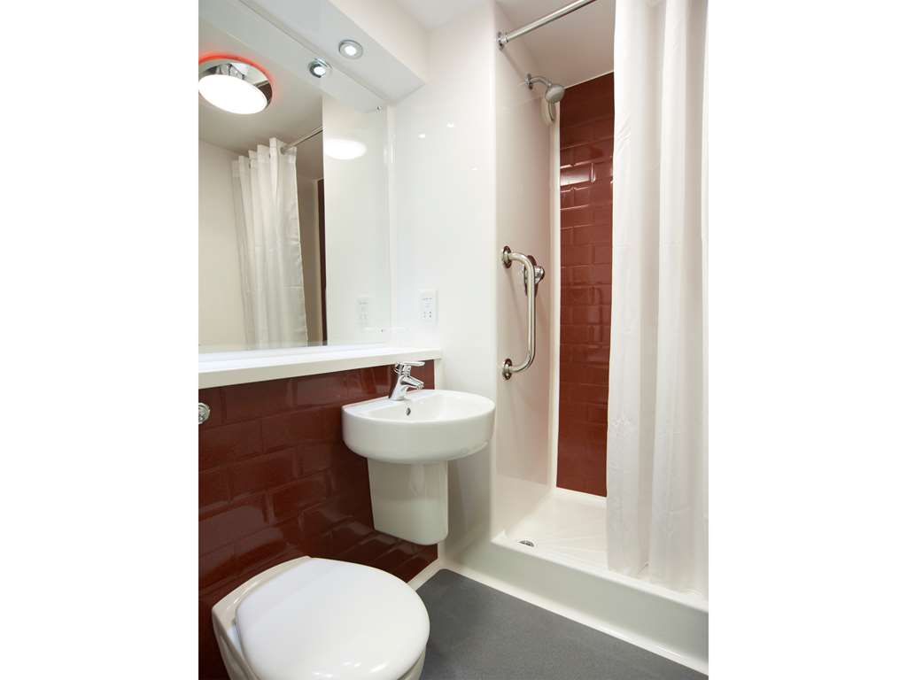 travelodge chelmsford