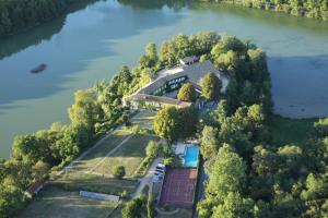 Domaine Du Chatelard,Charente>>Angouleme,4 star