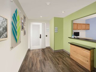 woodspring suites salt lake city