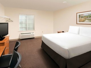 Woodspring Suites Salt Lake City,Near Maverik Center,3 star
