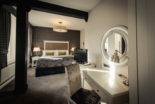 isaacs hotel cork city