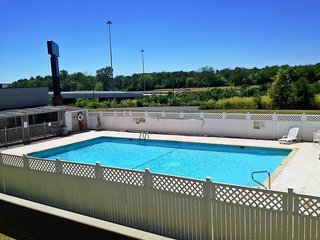 motel 6 troy oh