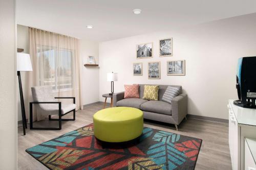 woodspring suites charlotte gastonia