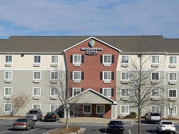 woodspring suites charlotte gastonia