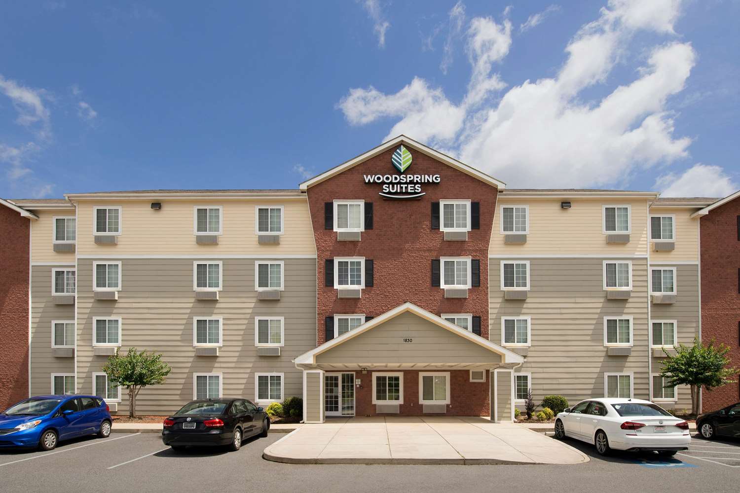 woodspring suites charlotte gastonia