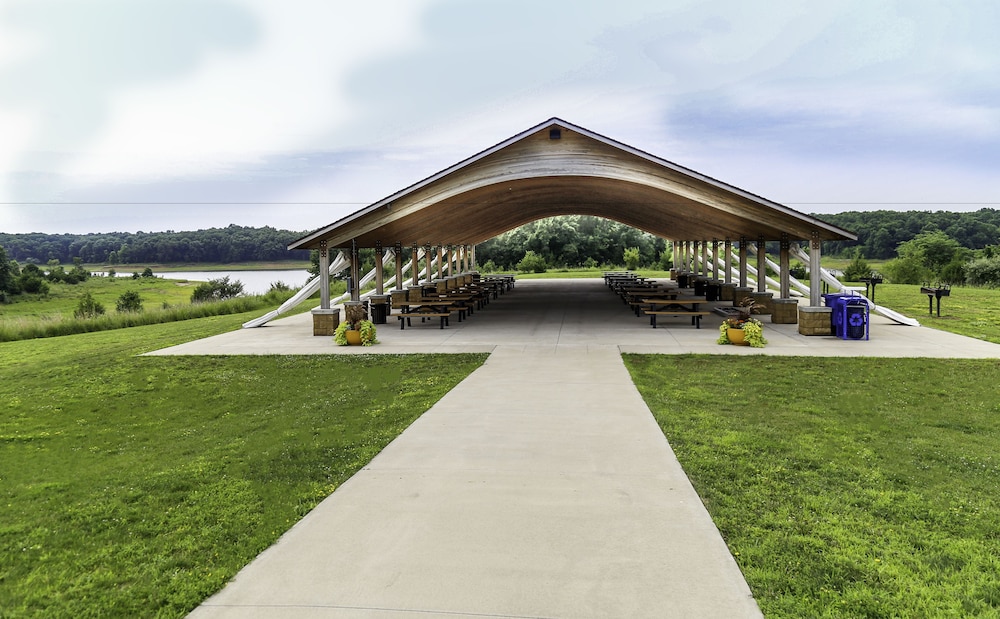 honey creek resort