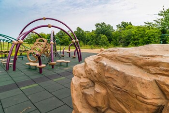 honey creek resort